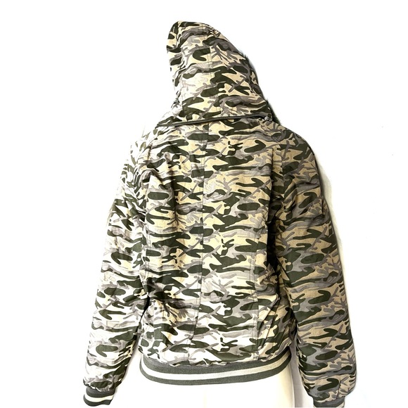 Camo Hooded Jacket - Picture 5 of 14